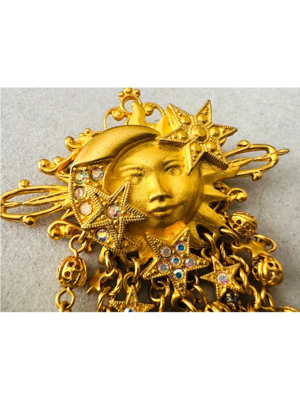 Vintage KIRKS FOLLY Celestial Sun Moon Stars Heart Gold Tone Brooch Dangle Pin - Picture 3 of 5